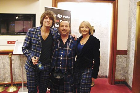 Michael and Annette with Paolo Nutini wearing the Italian National Tartan suit at Dressed to Kilt in New York
