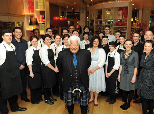 Carluccio opened new restaurant in Glasgow and wore the Italian National Tartan kilt for the occasion 2012